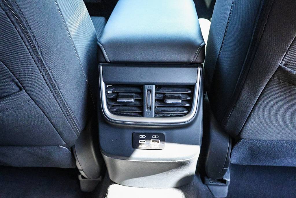 2024 Subaru Outback Premium 34