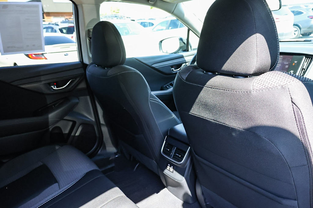 2024 Subaru Outback Premium 29
