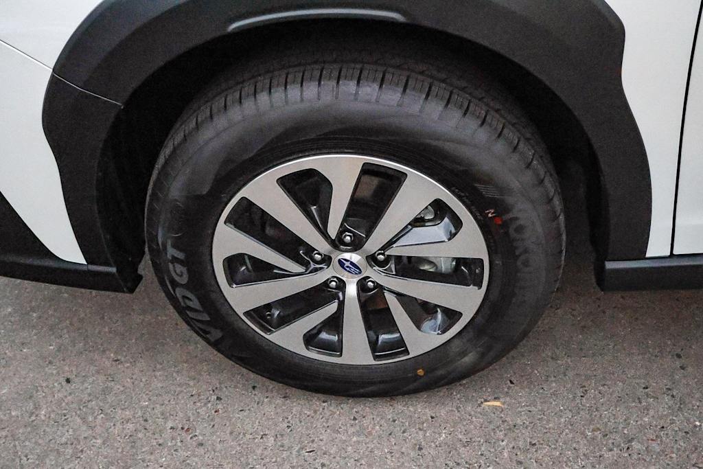 Thumbnail: 2025 Subaru Outback - 18