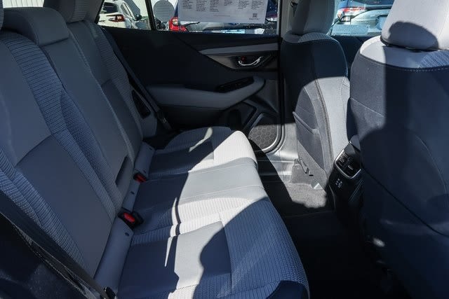 2025 Subaru Outback Premium 10