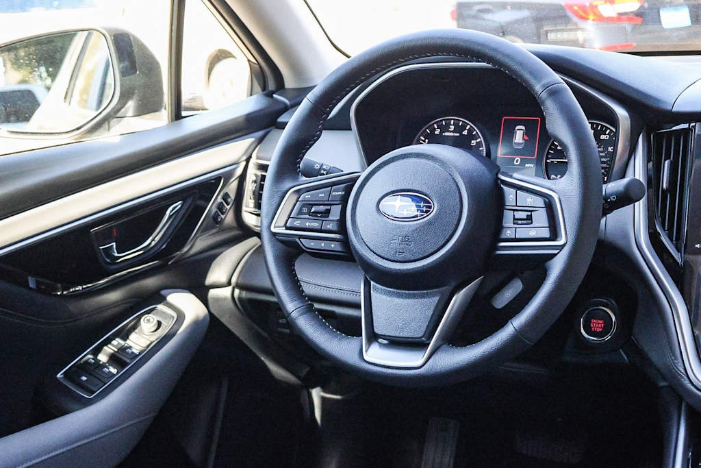 Thumbnail: 2025 Subaru Outback - 7