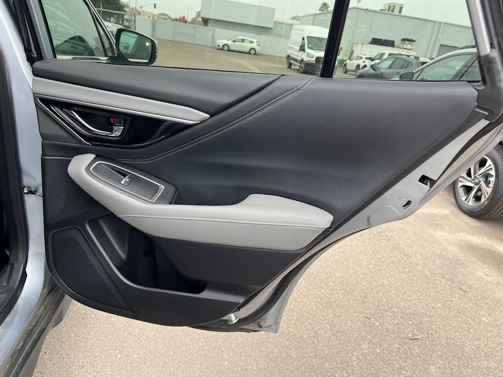 Thumbnail: 2020 Subaru Outback - 32