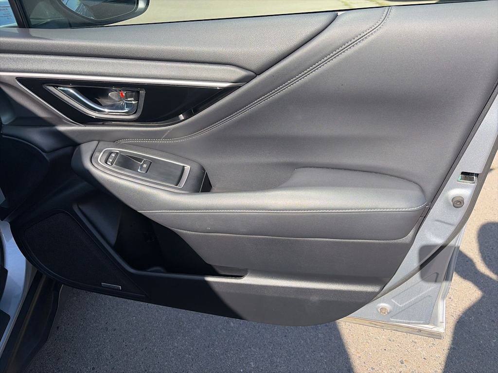 Thumbnail: 2022 Subaru Outback - 17