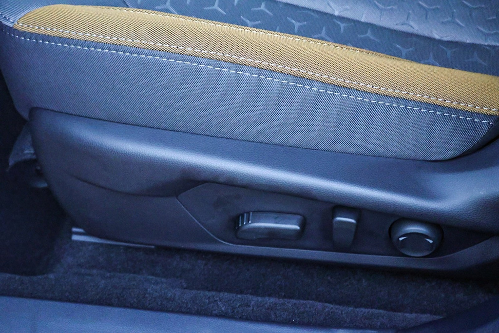 Thumbnail: 2025 Subaru Crosstrek - 22