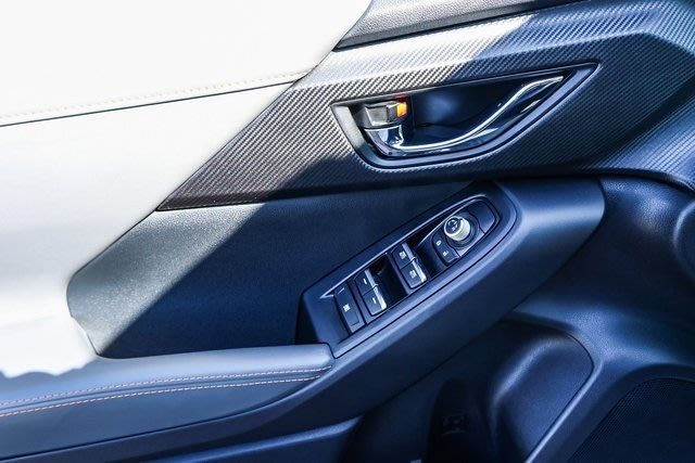 2025 Subaru Crosstrek Limited 24