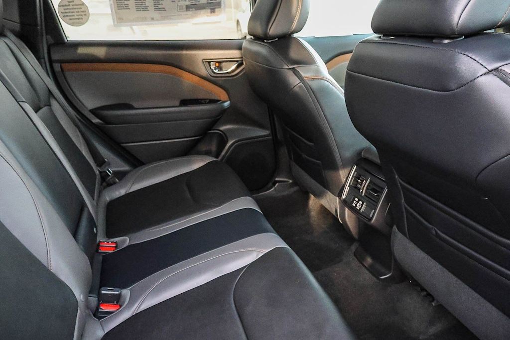 Thumbnail: 2026 Subaru Forester - 9