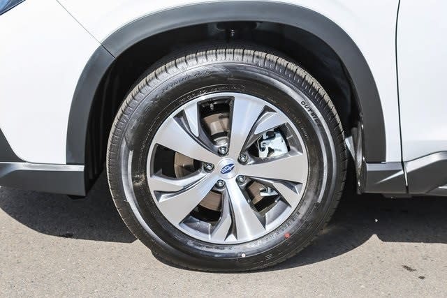 2024 Subaru Ascent Premium 21