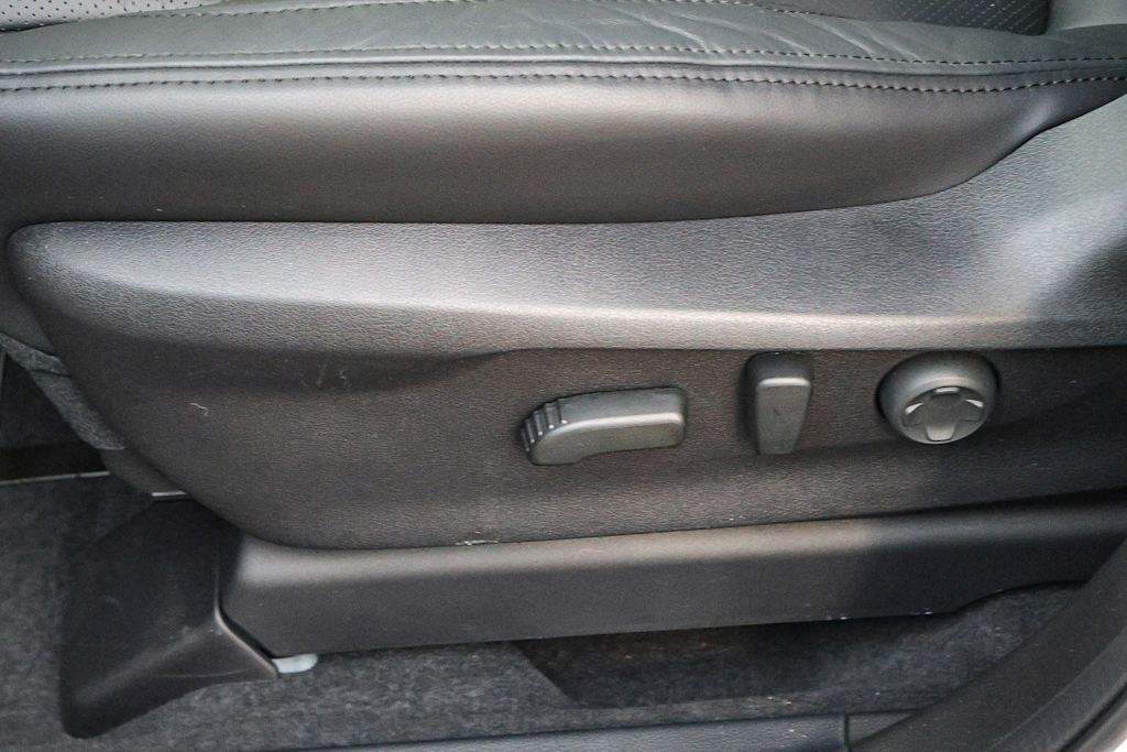 Thumbnail: 2026 Subaru Ascent - 22