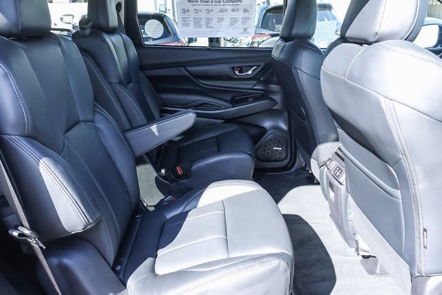 2025 Subaru Ascent Onyx Edition 12