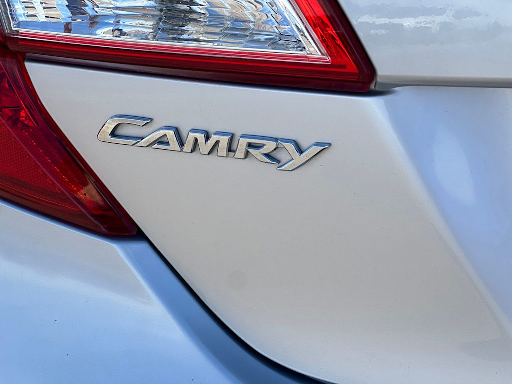 Thumbnail: 2014 Toyota Camry - 26