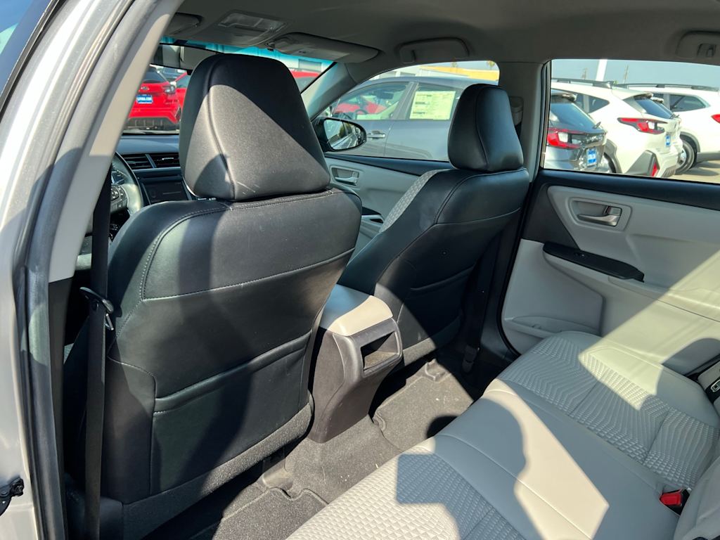 Thumbnail: 2015 Toyota Camry - 12