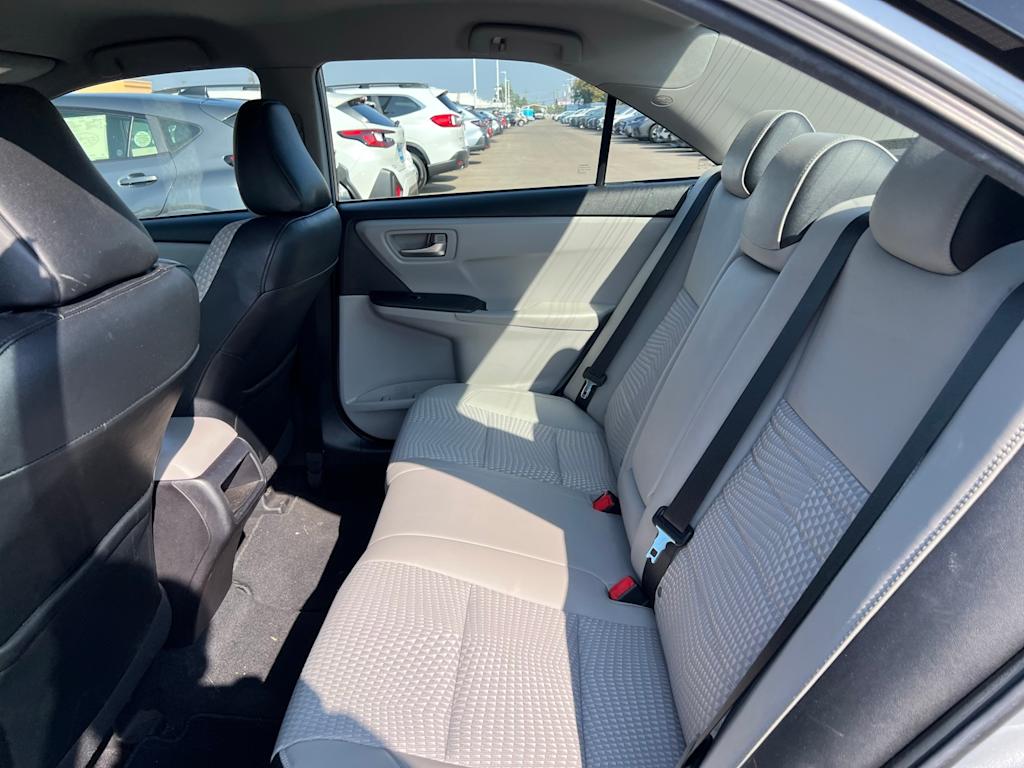 Thumbnail: 2015 Toyota Camry - 27