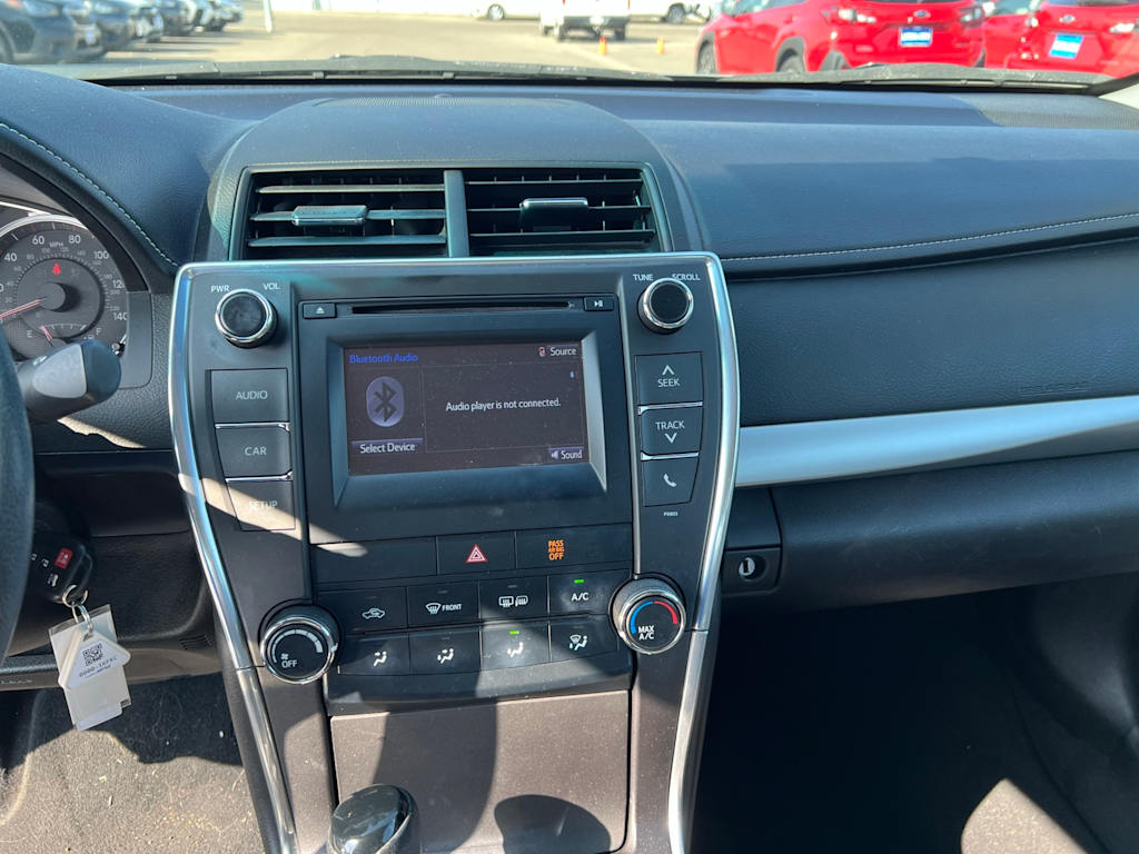 Thumbnail: 2015 Toyota Camry - 15