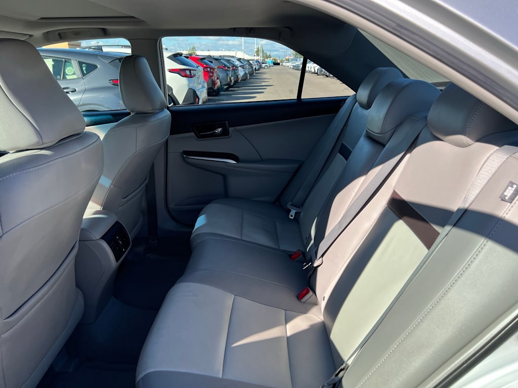 Thumbnail: 2012 Toyota Camry - 27