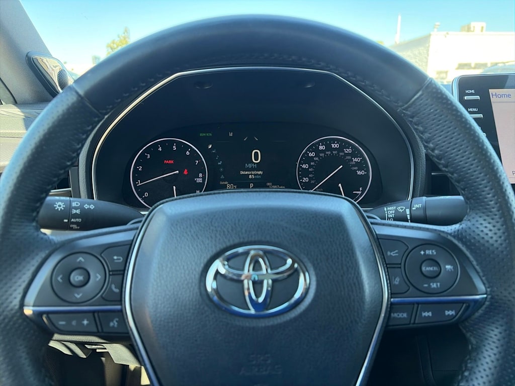 Thumbnail: 2019 Toyota Avalon - 33