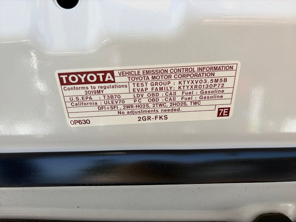 Thumbnail: 2019 Toyota Avalon - 30