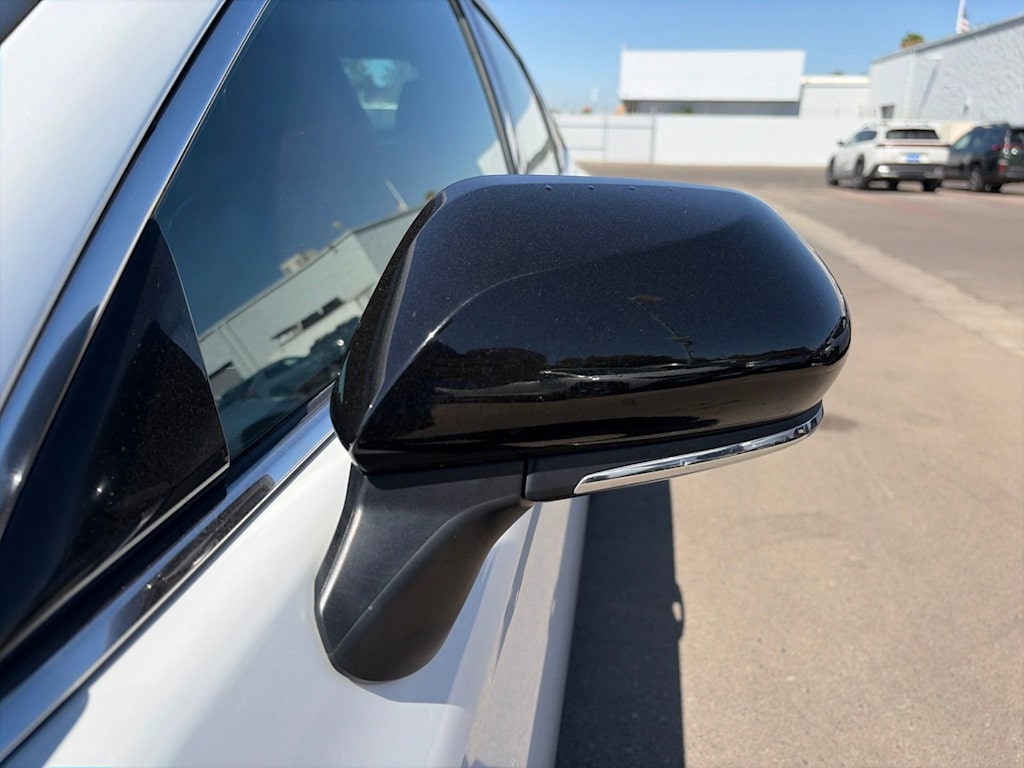 Thumbnail: 2019 Toyota Avalon - 20