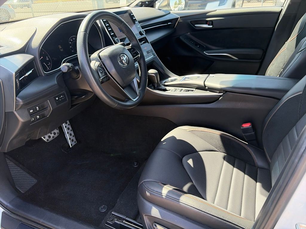 Thumbnail: 2019 Toyota Avalon - 9