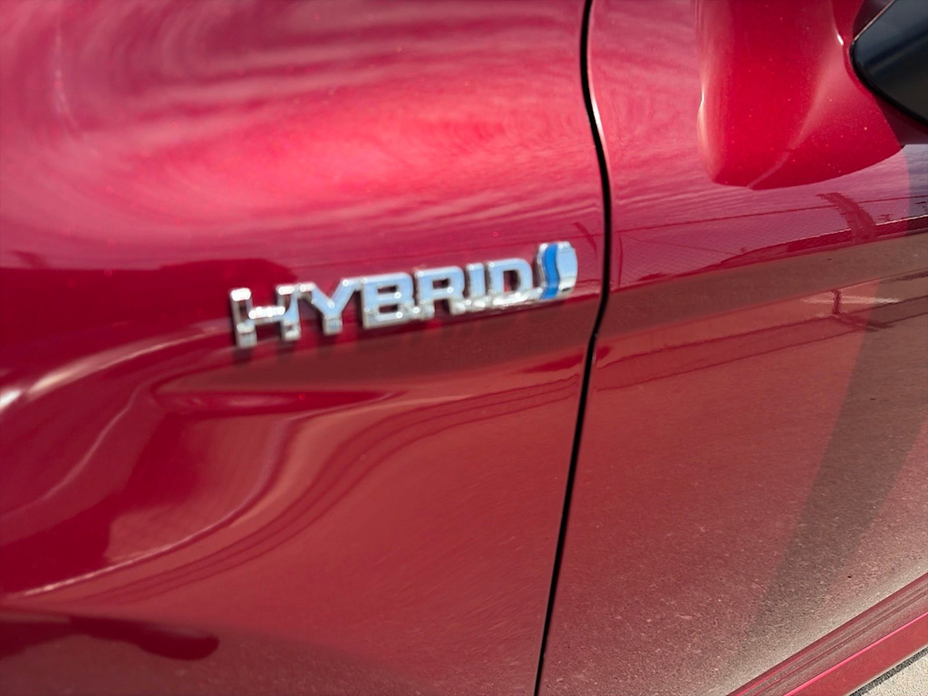 Thumbnail: 2020 Toyota Camry - 29