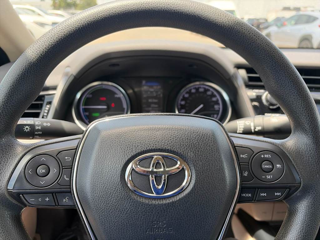 Thumbnail: 2020 Toyota Camry - 40