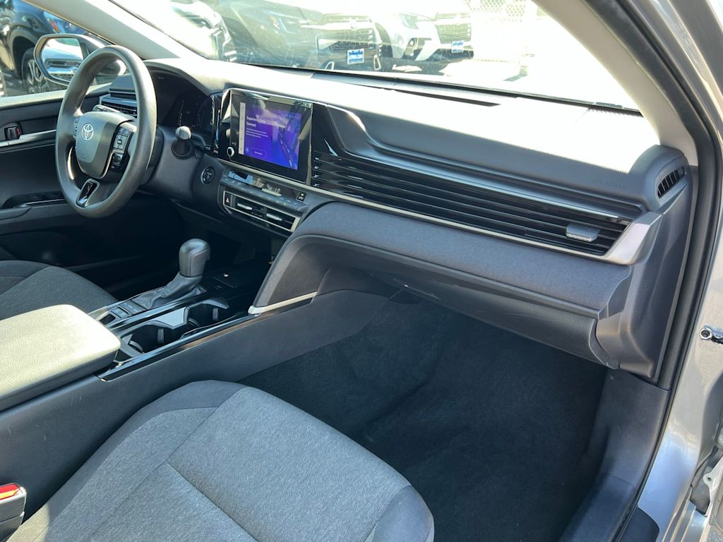 Thumbnail: 2025 Toyota Camry - 9