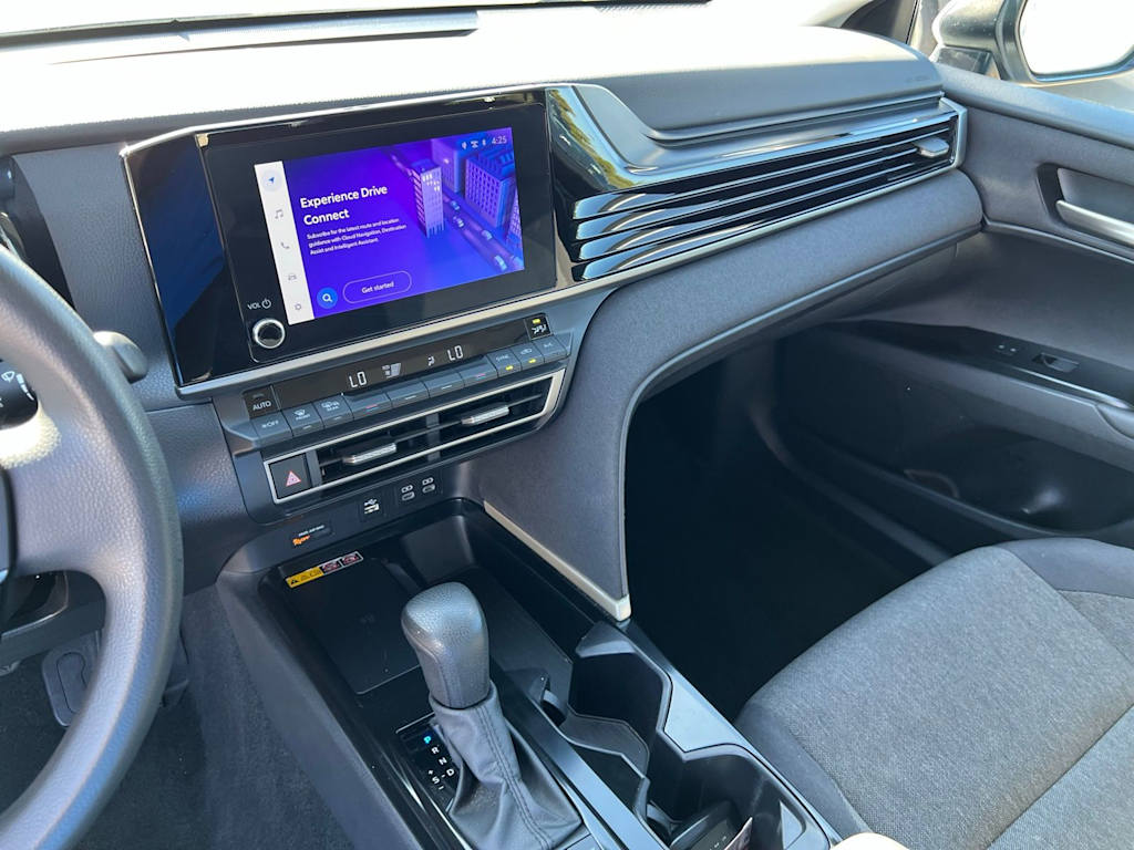 Thumbnail: 2025 Toyota Camry - 41