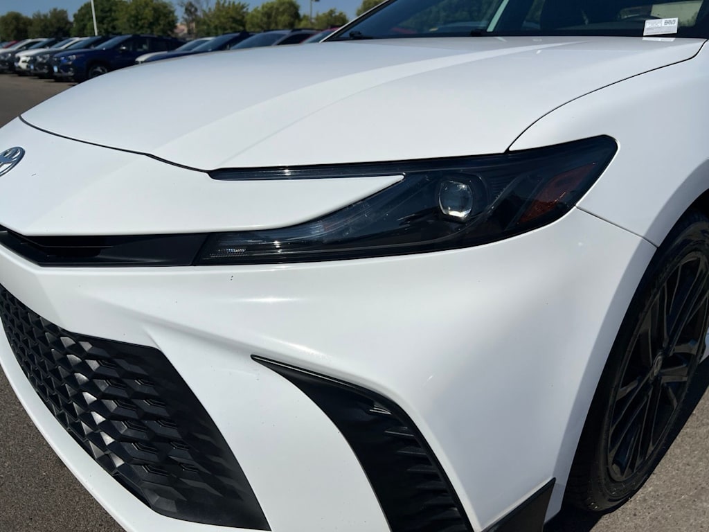 Thumbnail: 2025 Toyota Camry - 21