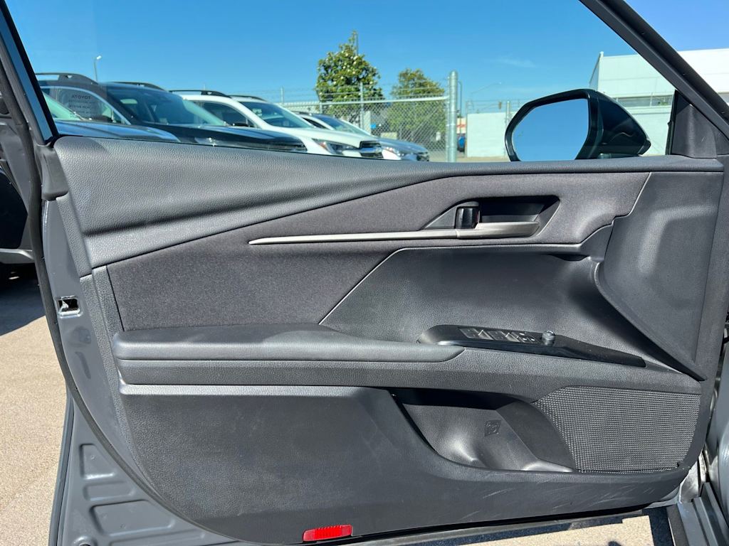 Thumbnail: 2025 Toyota Camry - 26