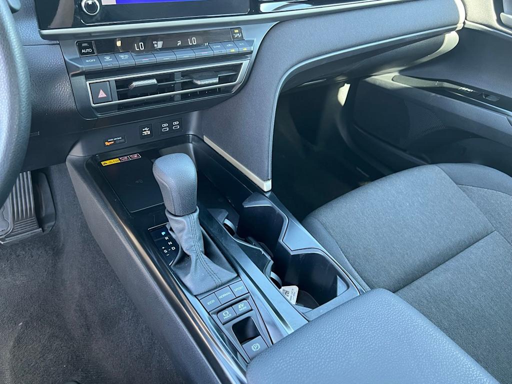 Thumbnail: 2025 Toyota Camry - 43