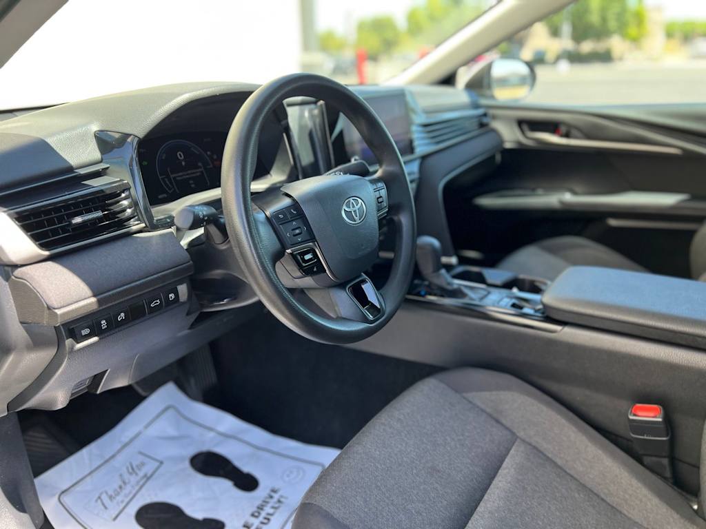 Thumbnail: 2025 Toyota Camry - 6