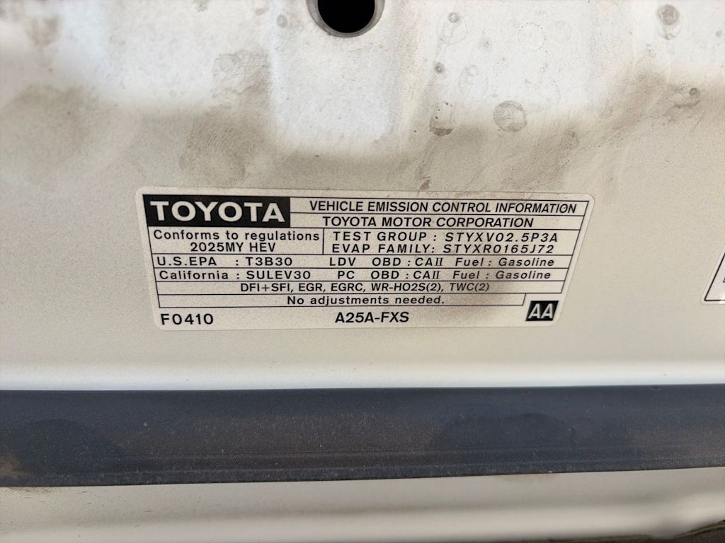 Thumbnail: 2025 Toyota Camry - 30