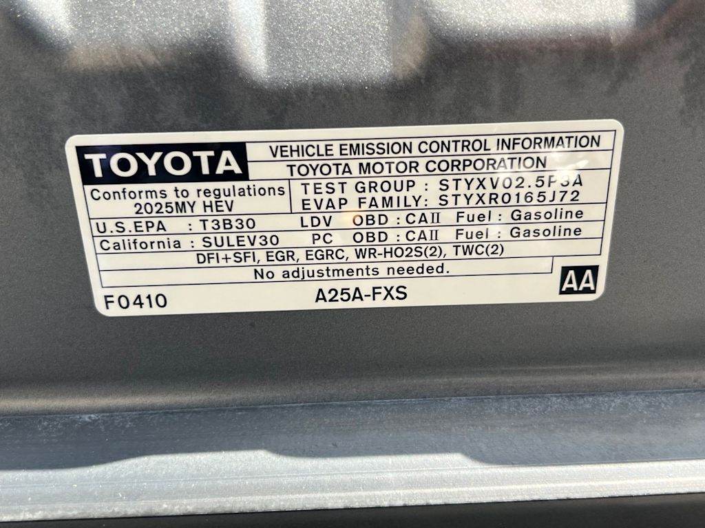 Thumbnail: 2025 Toyota Camry - 30