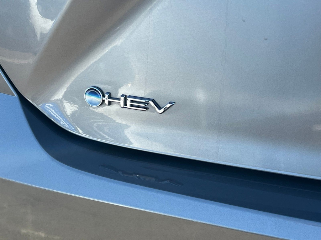 Thumbnail: 2025 Toyota Camry - 27