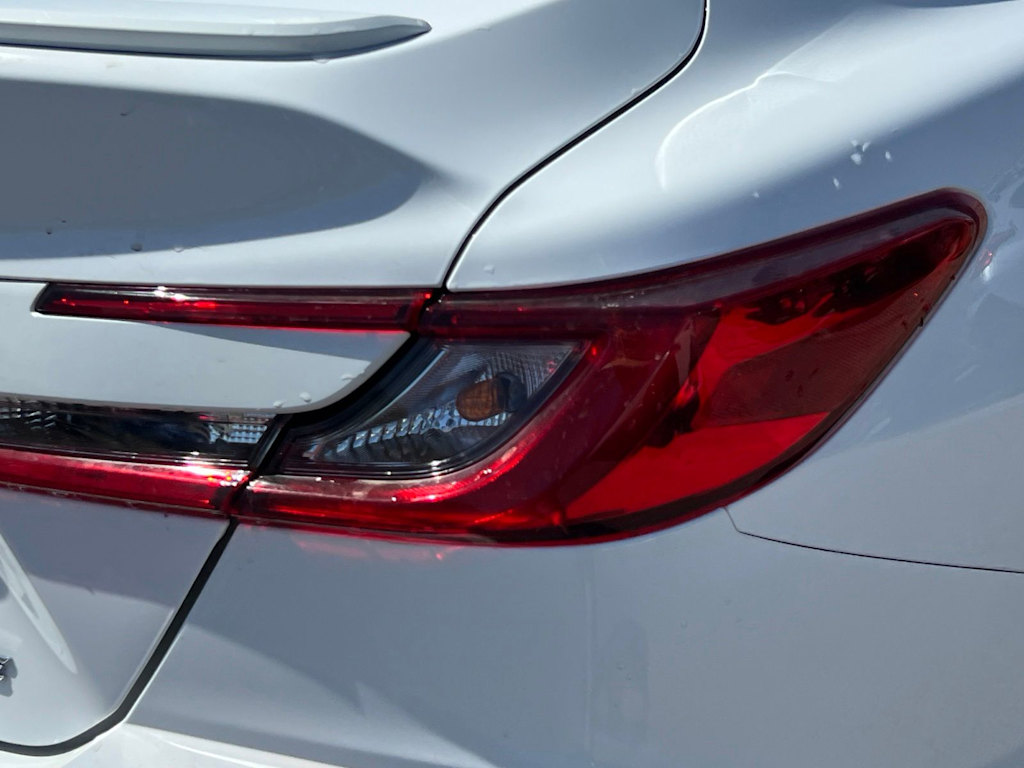 Thumbnail: 2025 Toyota Camry - 20