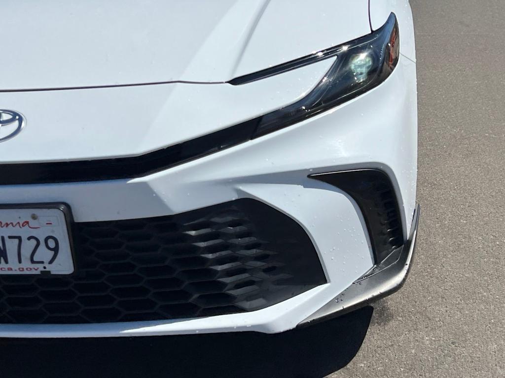 Thumbnail: 2025 Toyota Camry - 16