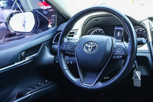 2021 Toyota Camry SE 14
