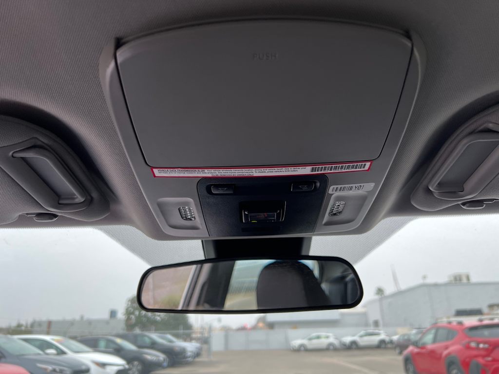 Thumbnail: 2023 Toyota Camry - 34