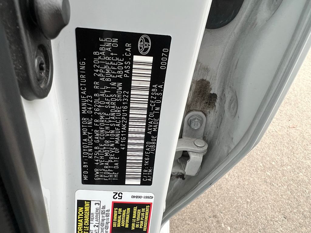 Thumbnail: 2023 Toyota Camry - 17