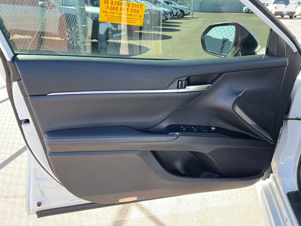 Thumbnail: 2020 Toyota Camry - 24