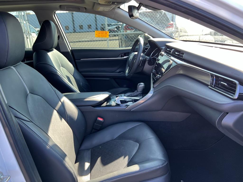 Thumbnail: 2020 Toyota Camry - 11