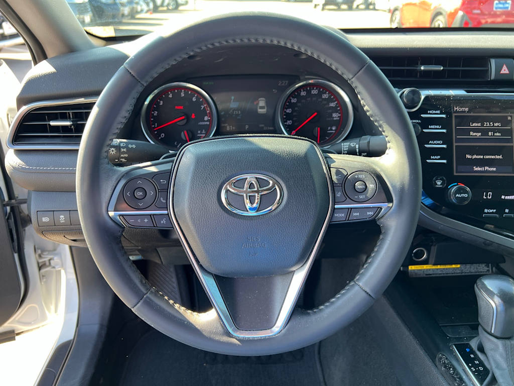 Thumbnail: 2020 Toyota Camry - 13