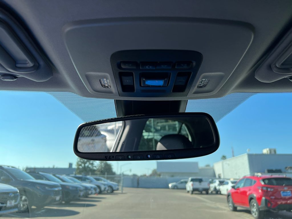 Thumbnail: 2020 Toyota Camry - 35