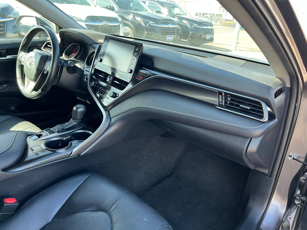 Thumbnail: 2024 Toyota Camry - 9