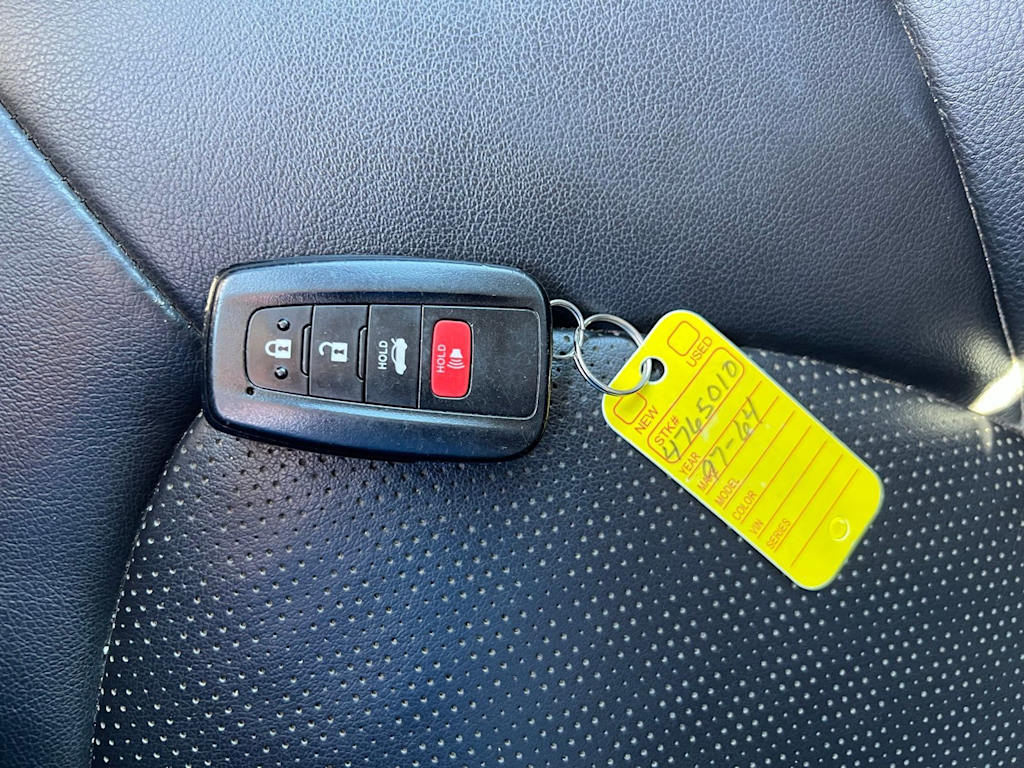 Thumbnail: 2024 Toyota Camry - 17