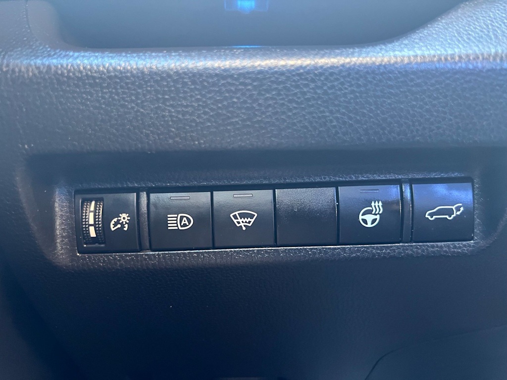 Thumbnail: 2021 Toyota RAV4 - 38