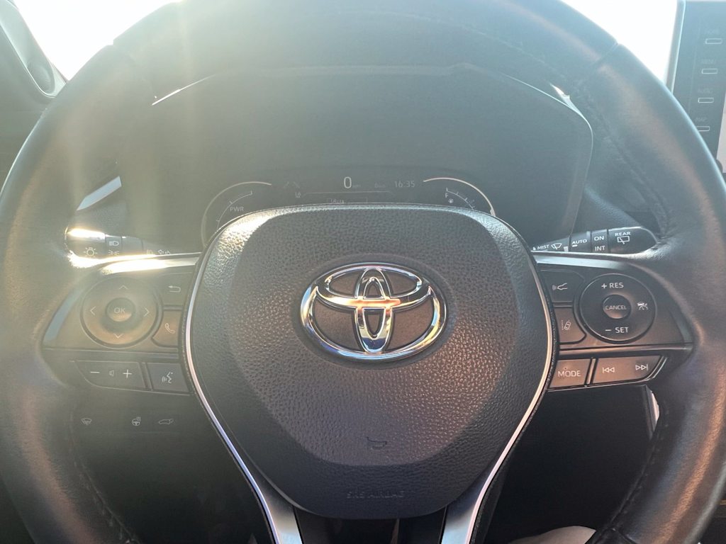 Thumbnail: 2021 Toyota RAV4 - 41