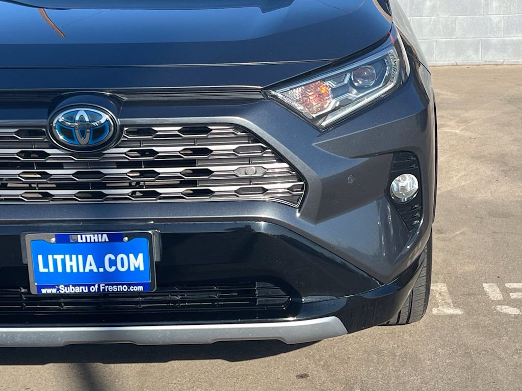 Thumbnail: 2021 Toyota RAV4 - 21