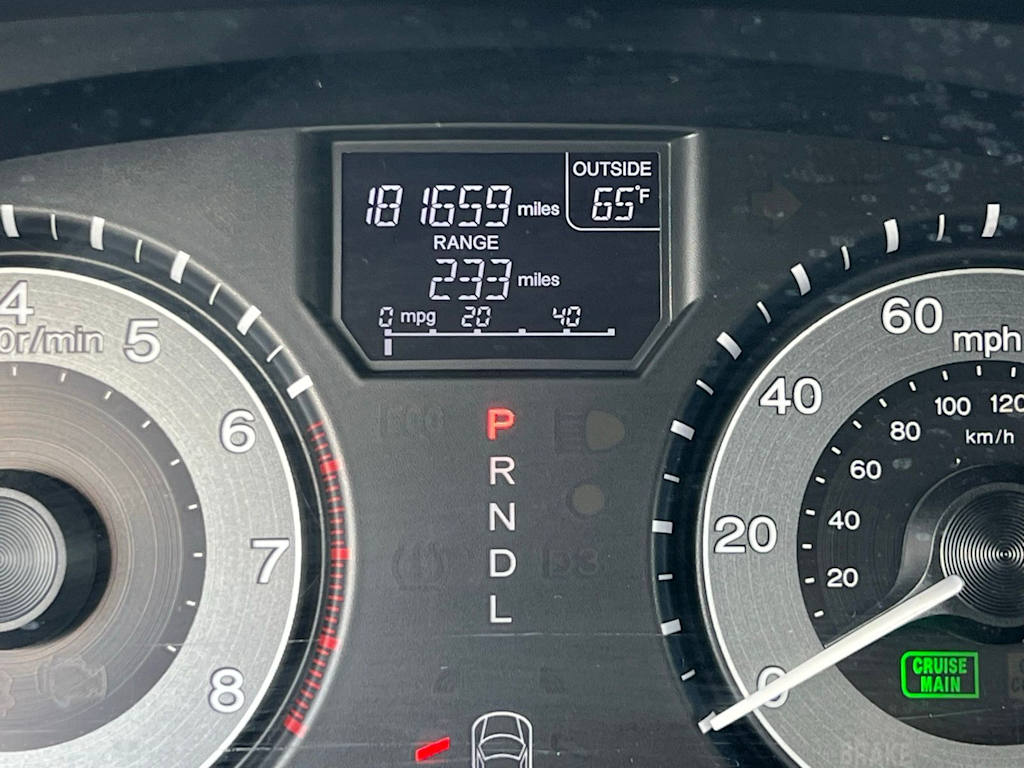 Thumbnail: 2011 Honda Odyssey - 37