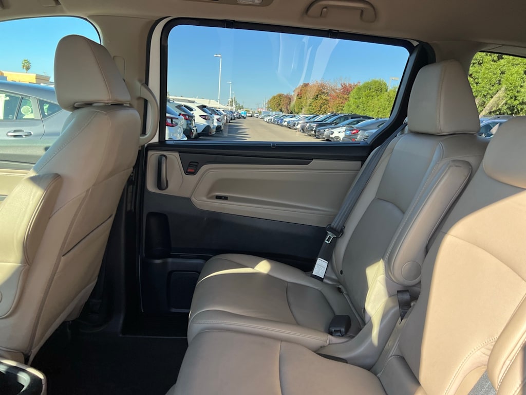 Thumbnail: 2020 Honda Odyssey - 28