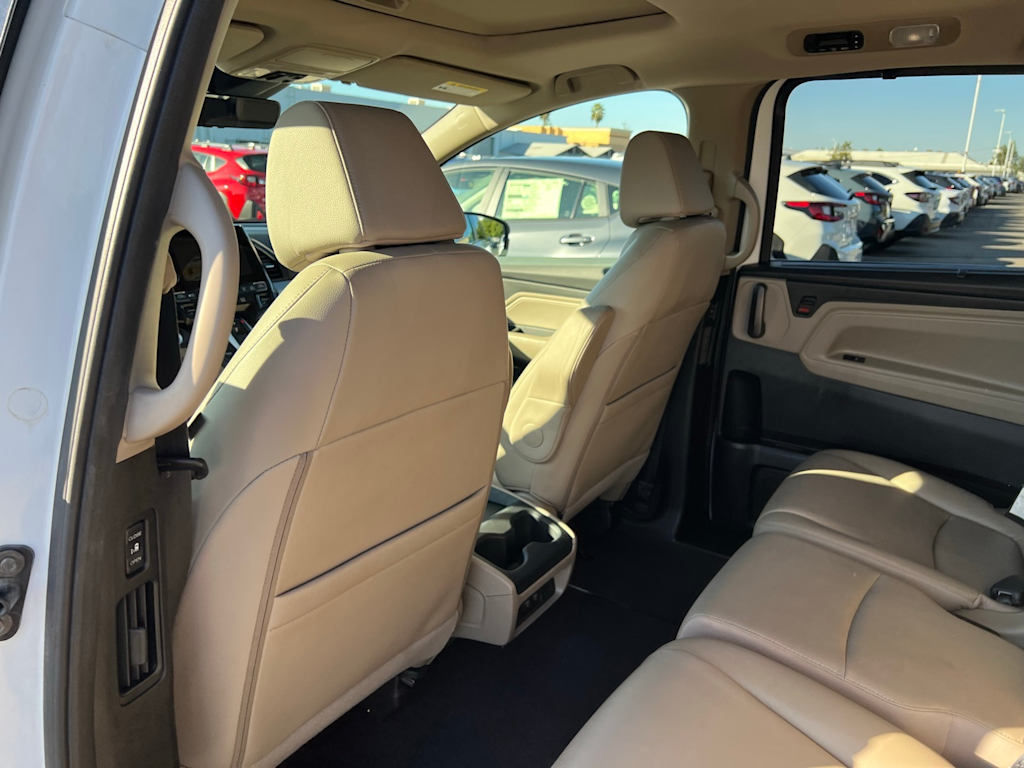 Thumbnail: 2020 Honda Odyssey - 12